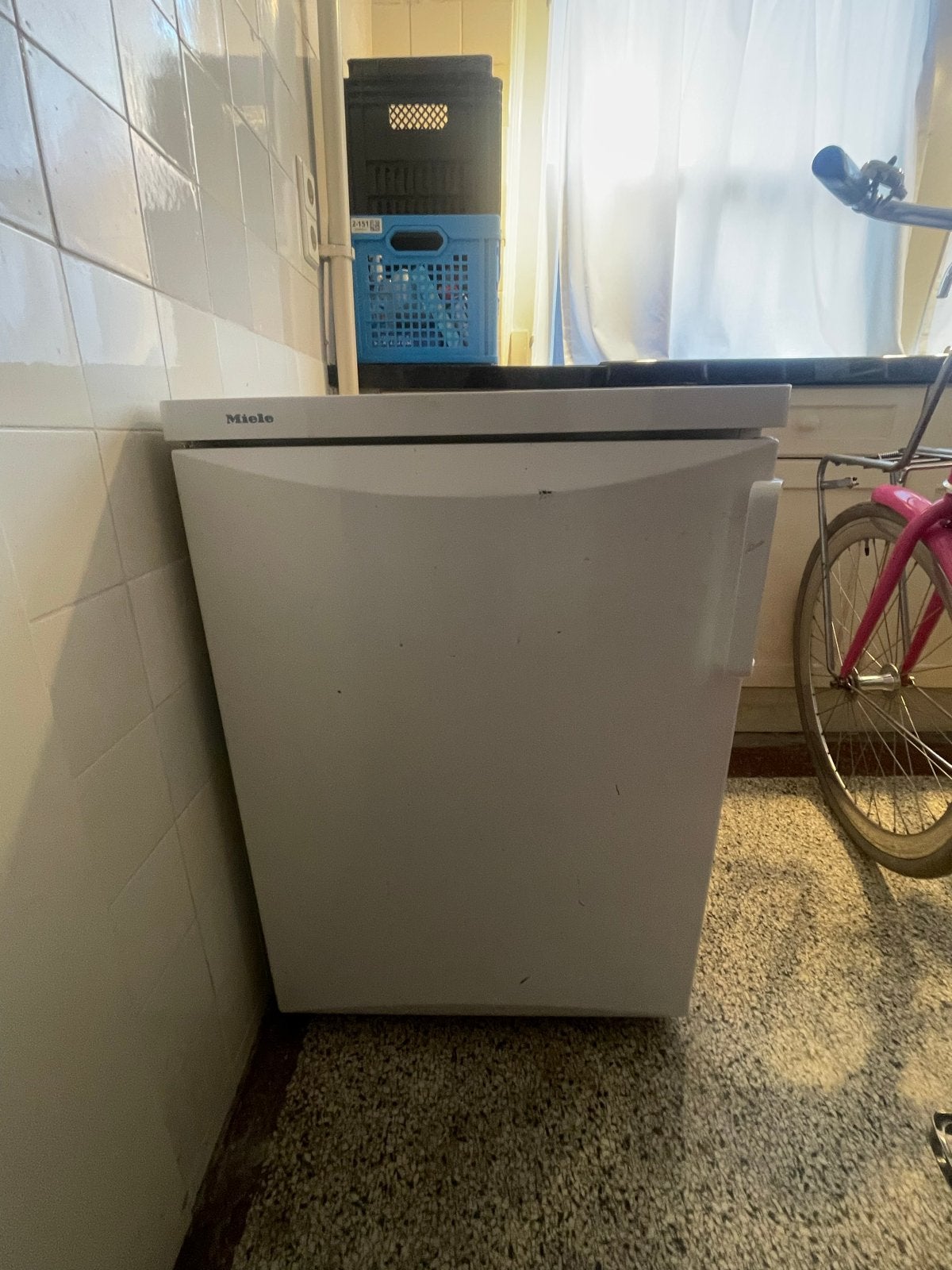 Moet weg! - Miele onderbouw koelkast zonder vriesvak, Ophalen, Zonder vriesvak, Zo goed als nieuw, 45 tot 60 cm