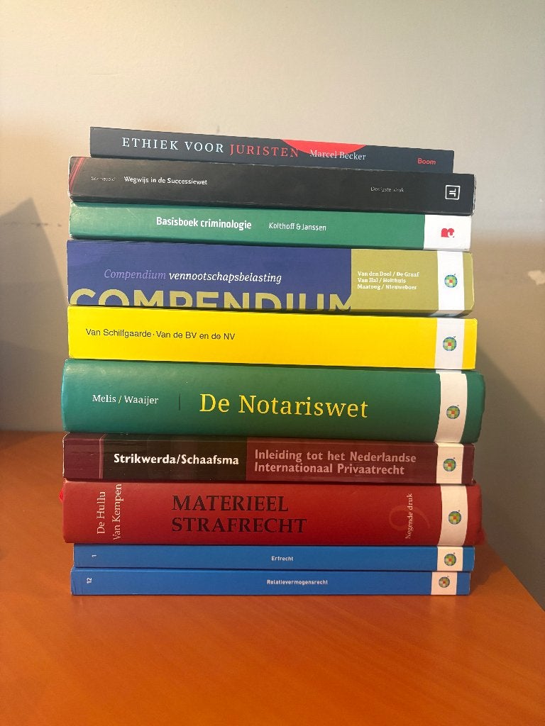 Studieboeken bachelor jaar 3 Notarieel Recht Radboud, Ophalen of Verzenden, Zo goed als nieuw, Overige niveaus