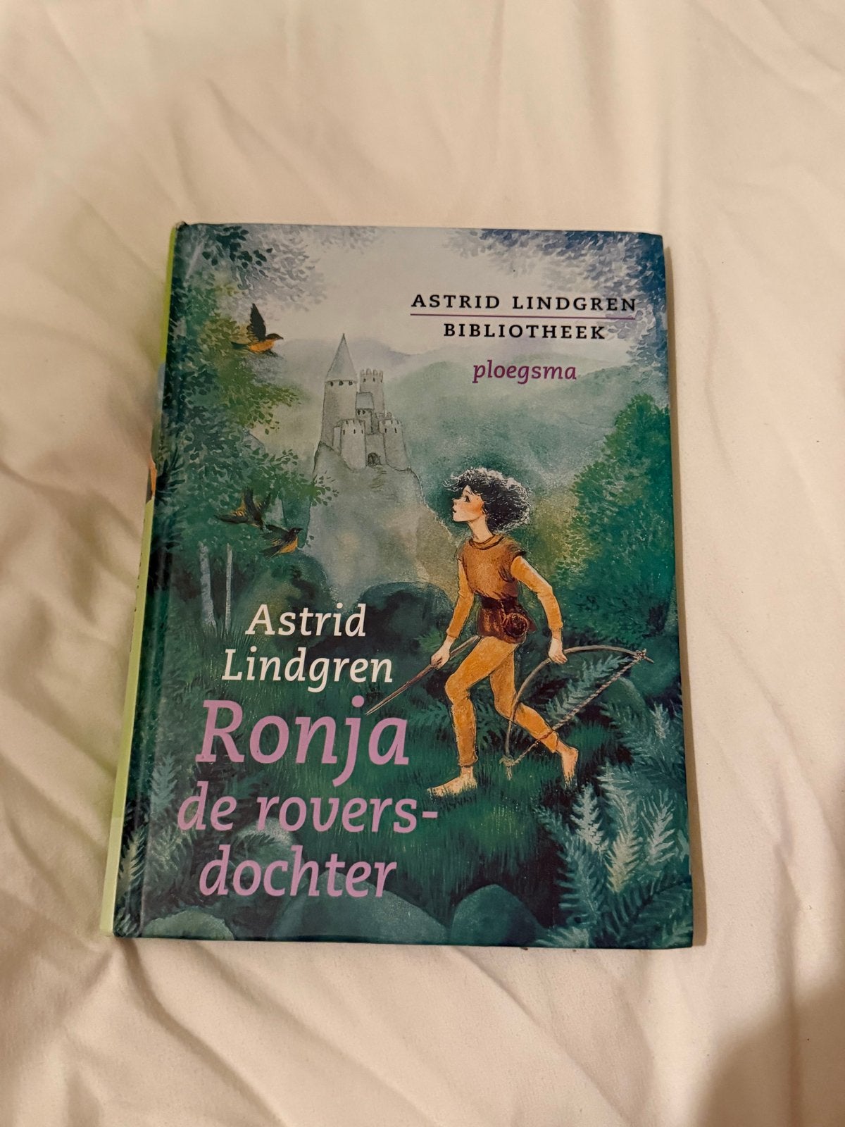 Ronja de roversdochter - Astrid Lindgren (Ploegsma), Verzenden, Gelezen, Fictie