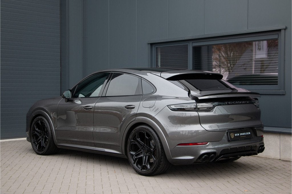 Porsche Cayenne Coupé 3.0 E-Hybrid Techart Bodykit | NL Aut, Auto's, Porsche, Automaat, Cayenne, 14 kWh, Gebruikt