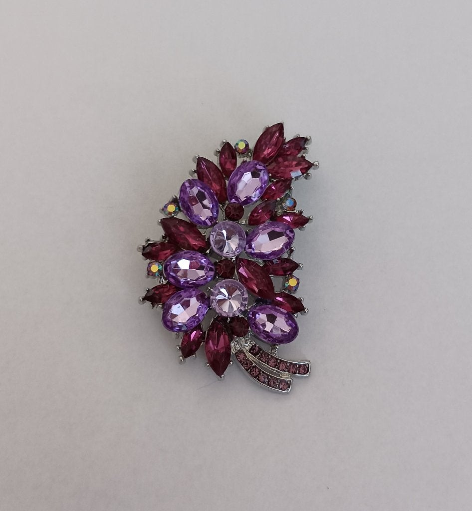 Bloem broche, Sieraden, Tassen en Uiterlijk, Broches, Overige materialen, Overige kleuren, Nieuw, Ophalen of Verzenden