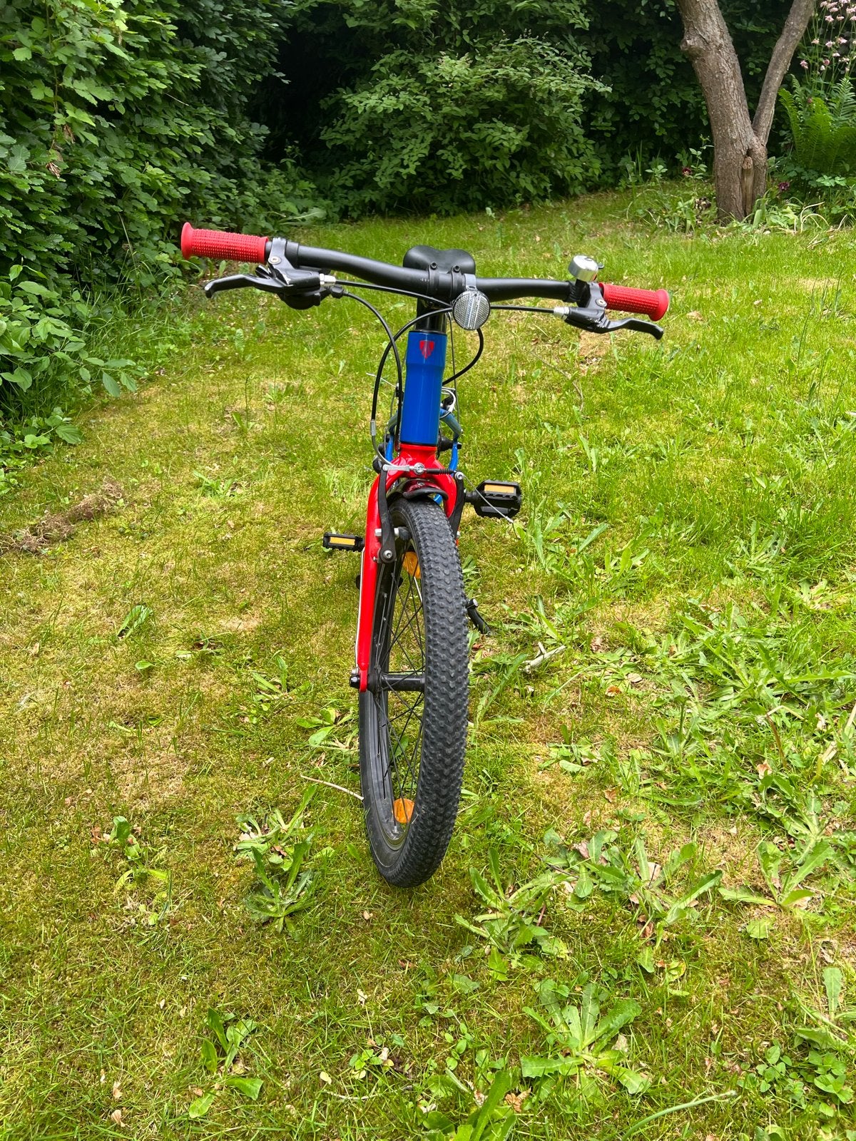 Trek Wahoo 20 inch kinderfiets - Blauw/Rood, Ophalen, Zo goed als nieuw, Velgrem, 16 tot 20 inch