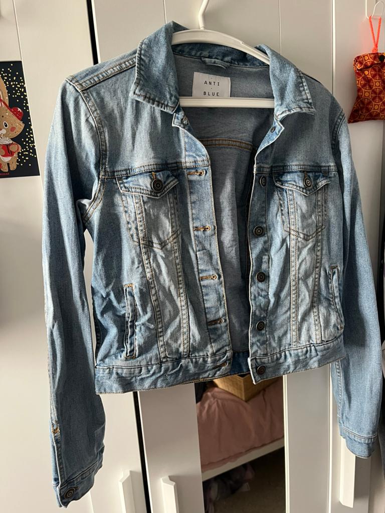 Spijkerjas, Kleding | Dames, Jassen | Zomer, Ophalen of Verzenden, Gedragen, Maat 38/40 (M), Blauw