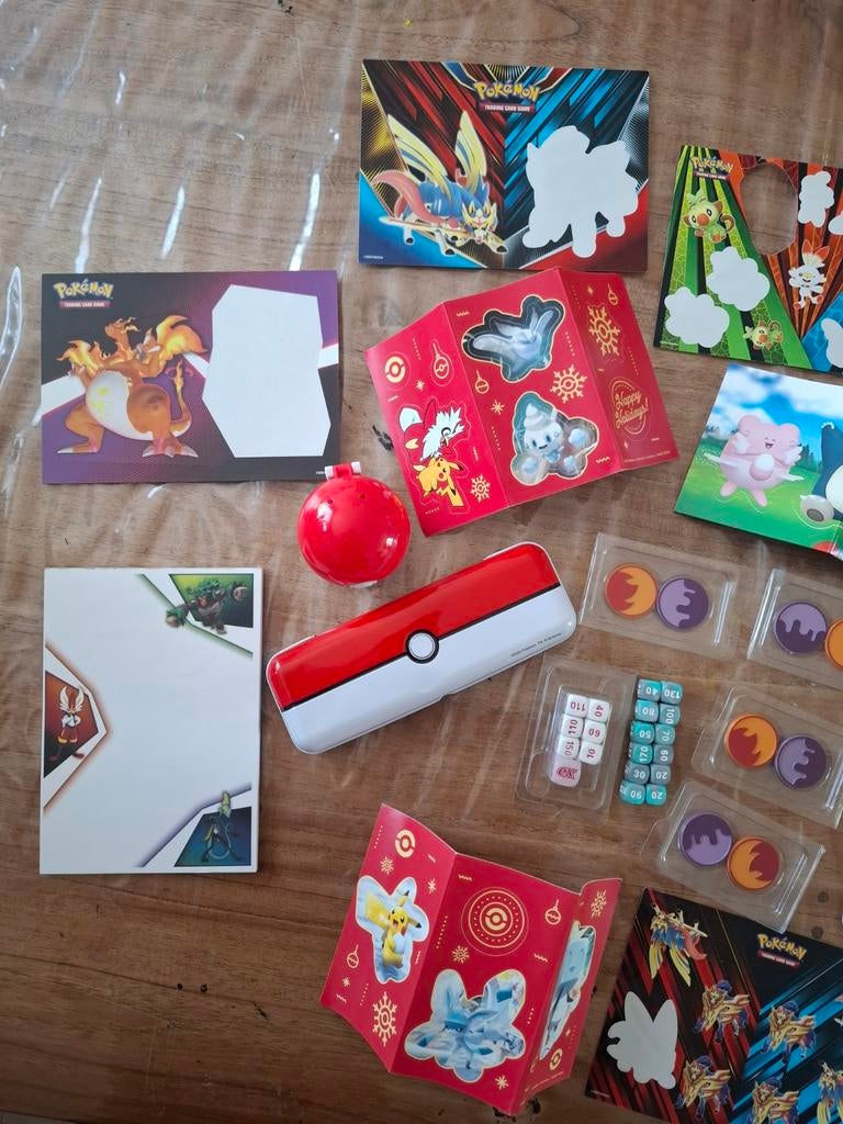 Pokémon TCG Accessoires & Speelset - Diverse Items, Ophalen of Verzenden, Gebruikt, Overige typen