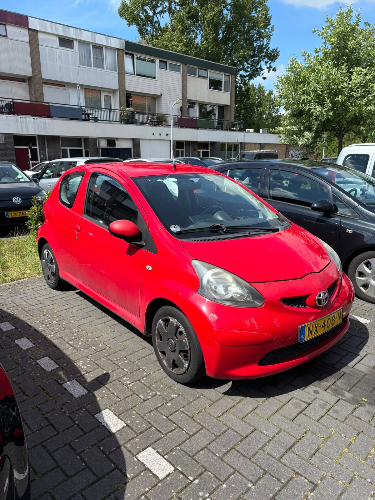 Toyota Aygo 1.0 12V Vvt-i 3DRS MMT 2007 Rood, Auto's, Toyota, Voorwielaandrijving, 4 stoelen, 68 pk, Handgeschakeld