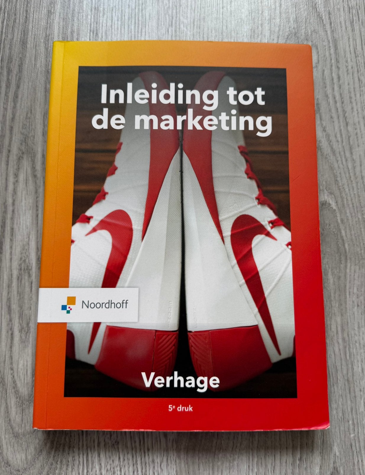 Inleiding tot de marketing - 9789001886868, Boeken, Studieboeken en Cursussen, Ophalen of Verzenden, Gamma, Zo goed als nieuw
