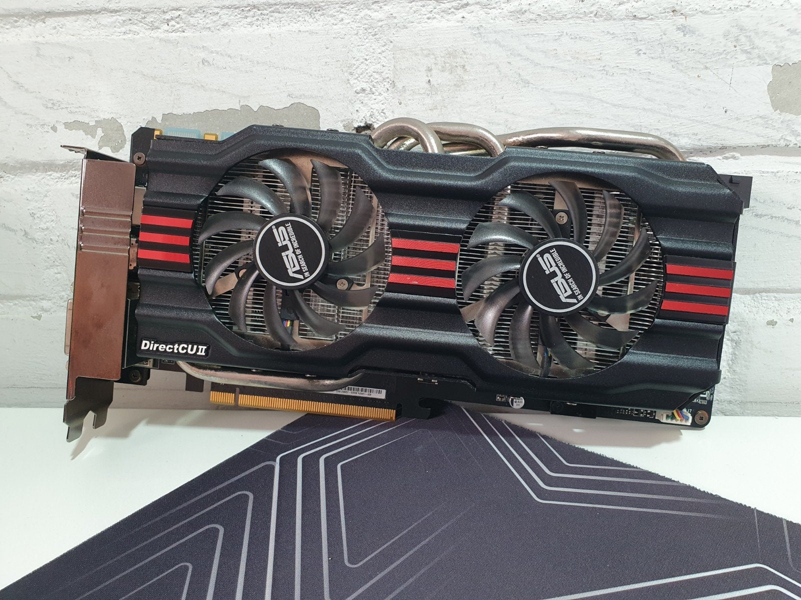 ASUS GTX 770 DirectCU II OC 2GB Videokaart Nieuwe Koelpasta, PCI-Express 3, ., Ophalen of Verzenden, GDDR5