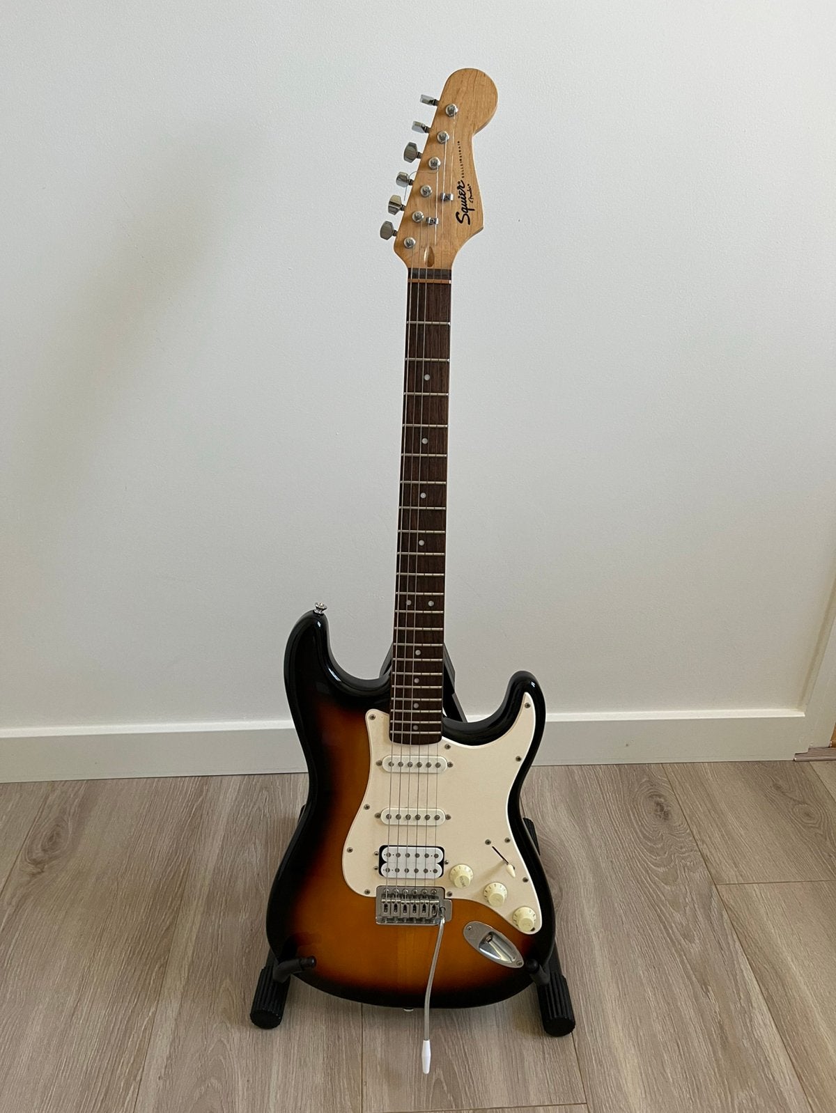 Squier stratocaster Sunburst, Ophalen, Gebruikt, Solid body, Overige merken