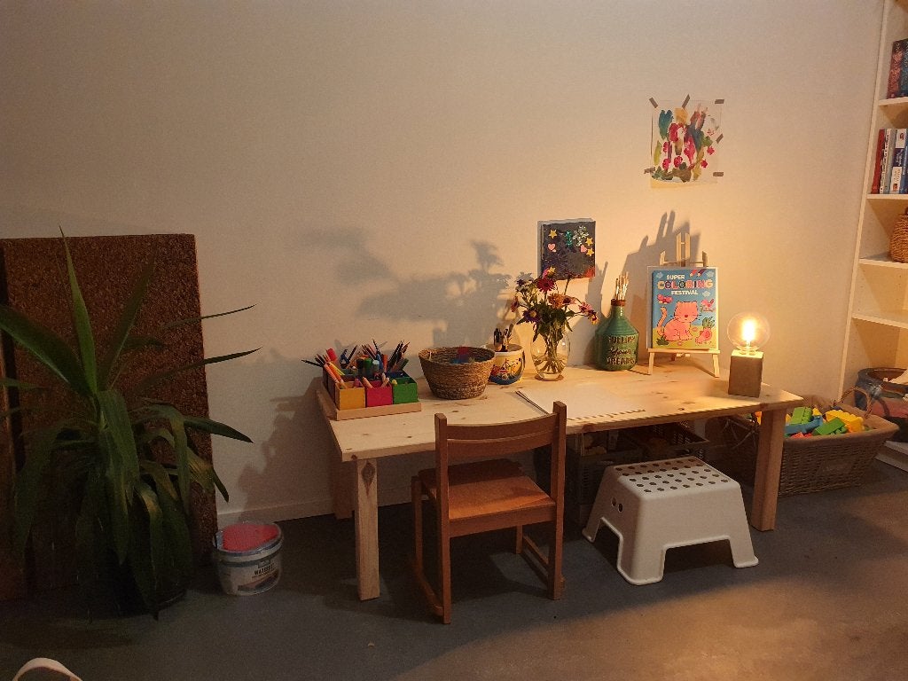 Zelfgemaakte knutseltafel, Ophalen, Gebruikt, Tafel(s)