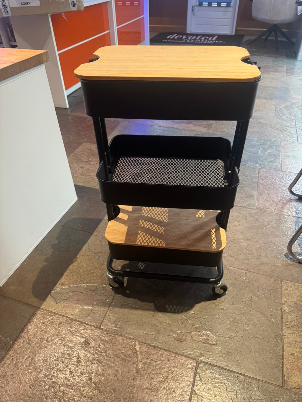 Ikea karretje, Ophalen, Zo goed als nieuw