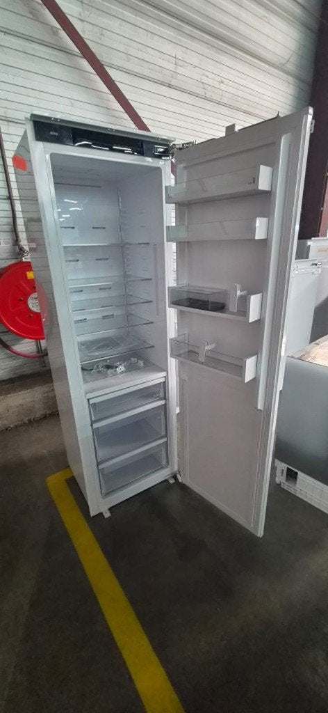 Nieuwe ATAG Koelkast KSK8178ND / KDK8178ND, Ophalen, 200 liter of meer, 60 cm of meer, Met aparte vriezer