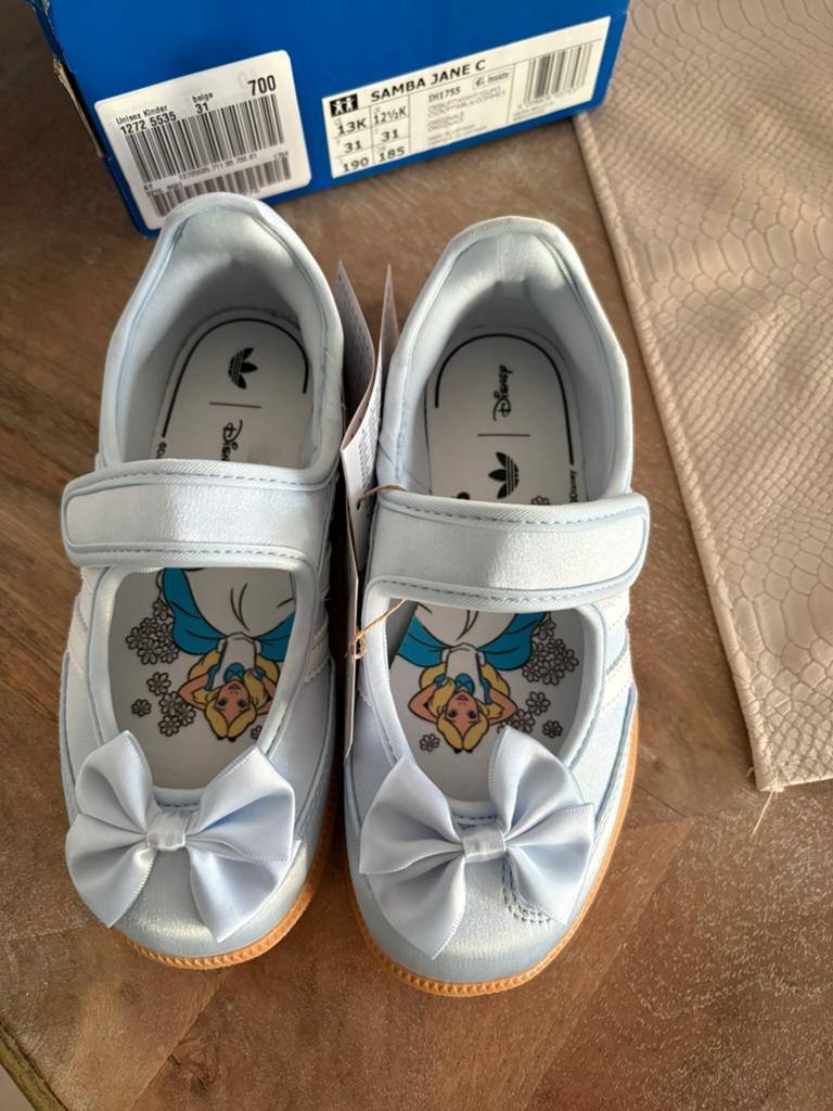 Adidas Samba Jane Disney, Kinderen en Baby's, Babykleding | Schoentjes en Sokjes, Schoentjes, Meisje, Nieuw, Ophalen of Verzenden