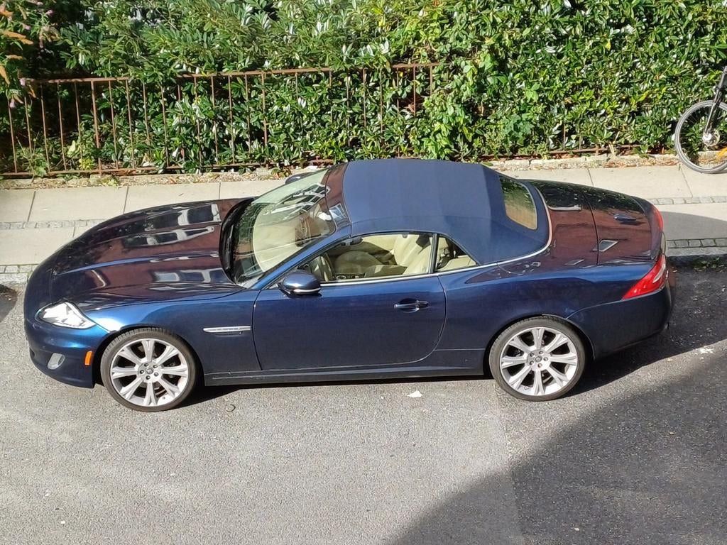 Jaguar XK Cabriolet 2013 portfolio faceliftmodel parelmoer, Auto's, Jaguar, 5000 cc, Cabriolet, Blauw, Leder
