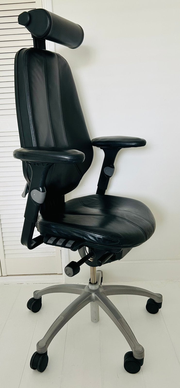 24 UUR RH LOGIC 400 Ergonomische Bureaustoel NIEUW €2500,=!!, Gaming bureaustoel, Zwart, Ophalen of Verzenden, Zo goed als nieuw