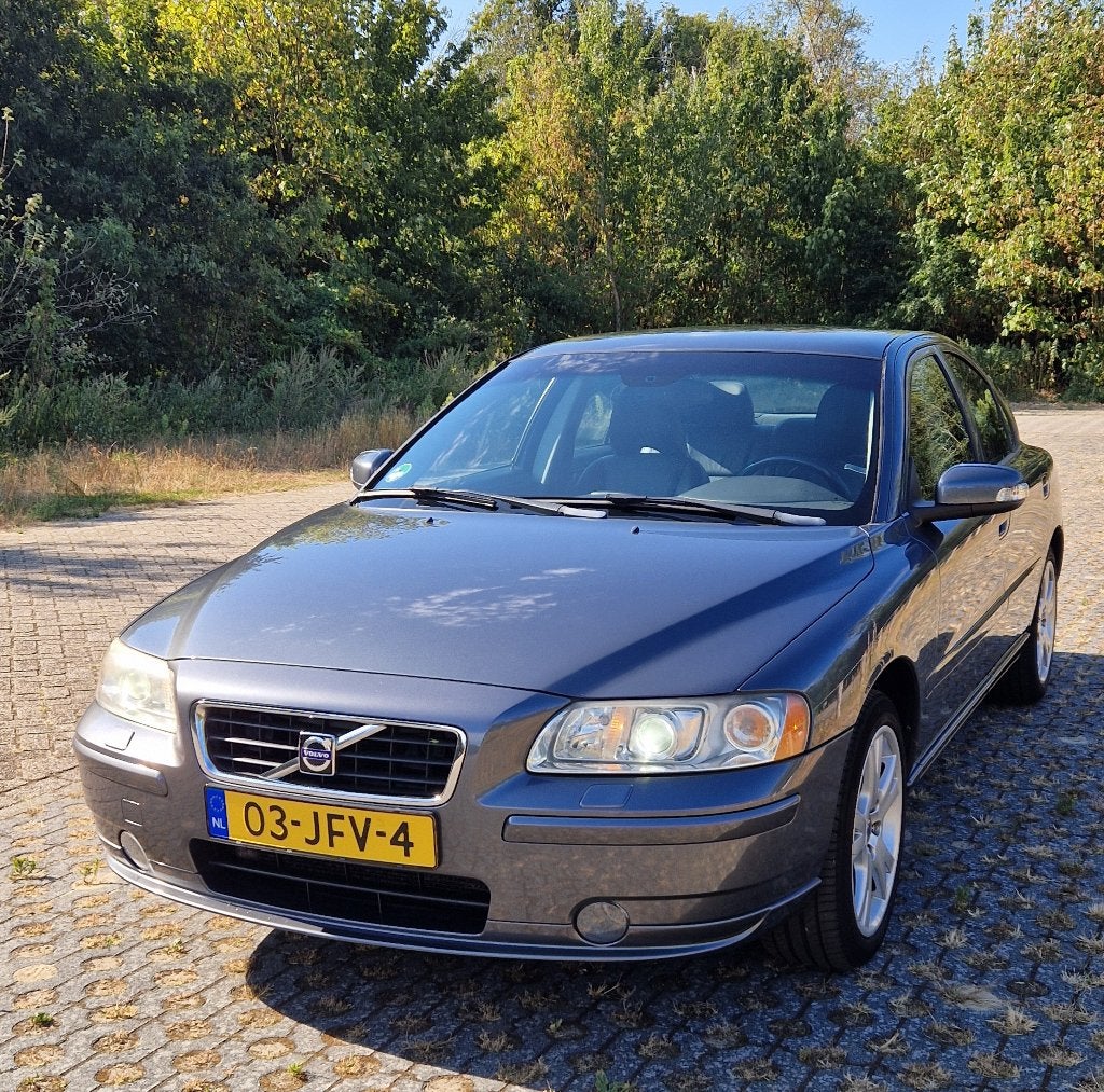 Volvo S60 Drivers Edition Sport 2.4  AUTOMAAT 2009 met NAP, Zwart, S60, 75 €/maand, 2435 cc