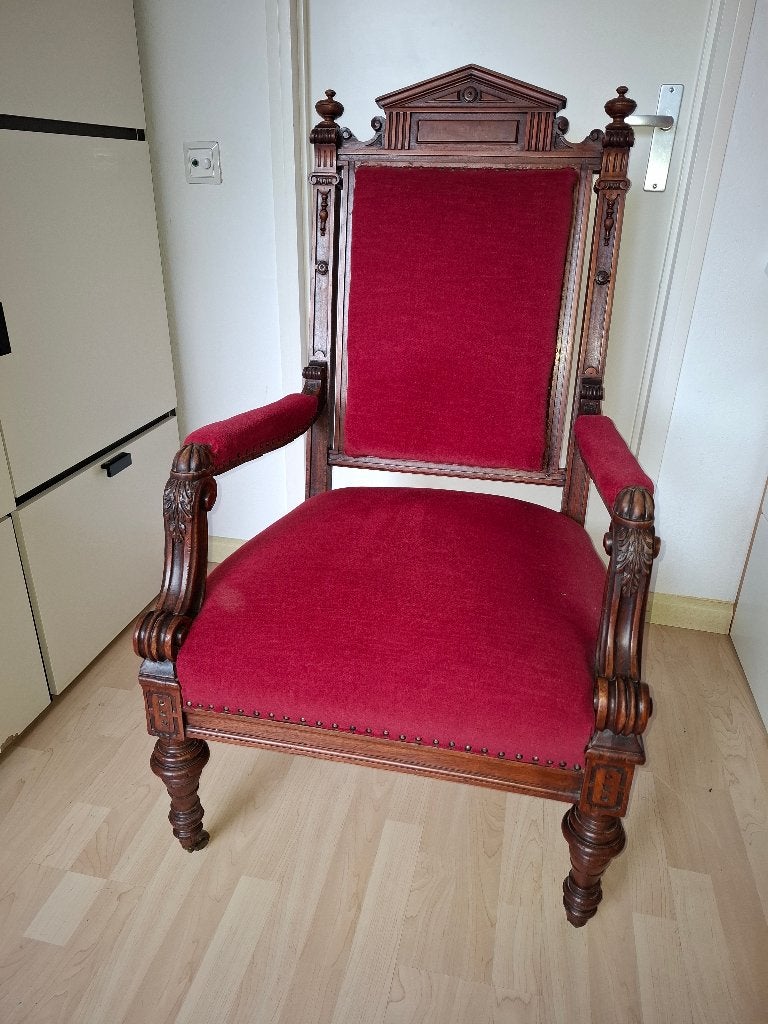 Massief eiken houten stoel, Huis en Inrichting, Stoelen, Gebruikt, Eén, Hout, Stof, Rood, Ophalen