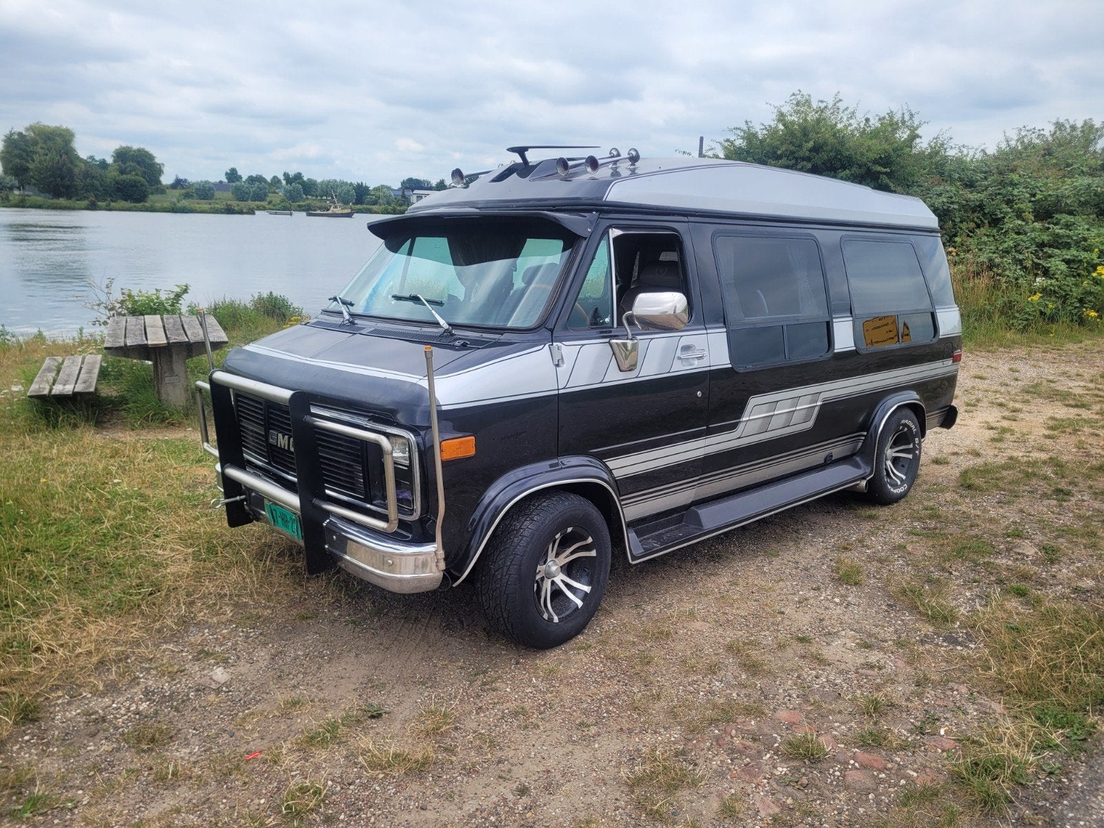 GMC Vandura Campervan - Klassieke Amerikaanse Stijl, Overige merken, Buscamper of Camperbus, Tot en met 2, Bedrijf