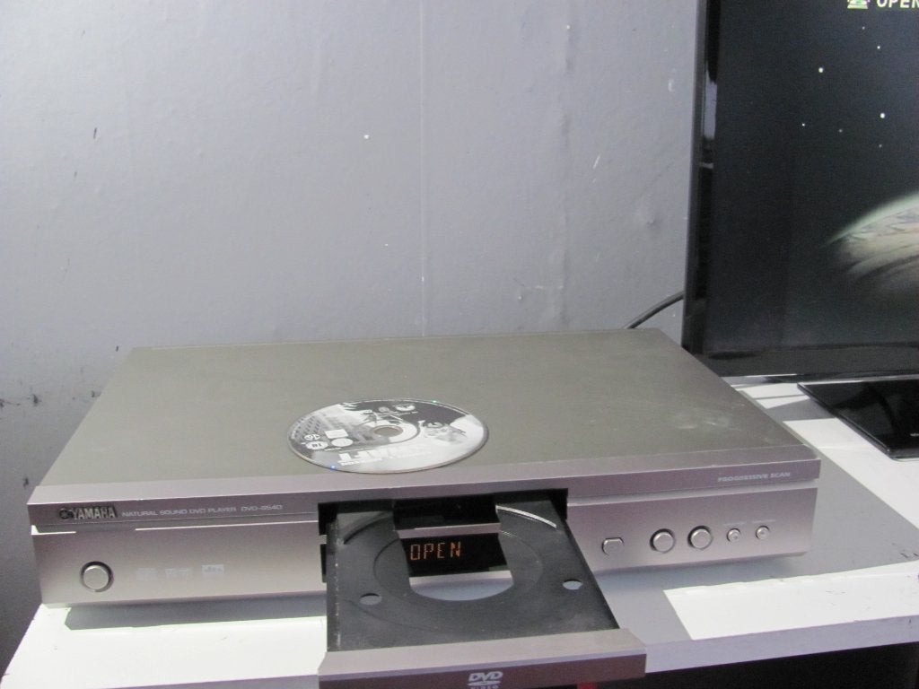 Yamaha dvd speler type dvd-s540 zonder afstandsbediening, Ophalen of Verzenden, Zo goed als nieuw, Dvd-speler, Overige merken