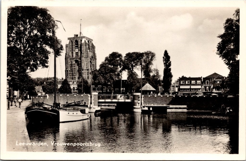 Leeuwarden  -  12 oude ansichtkaarten Oldehove