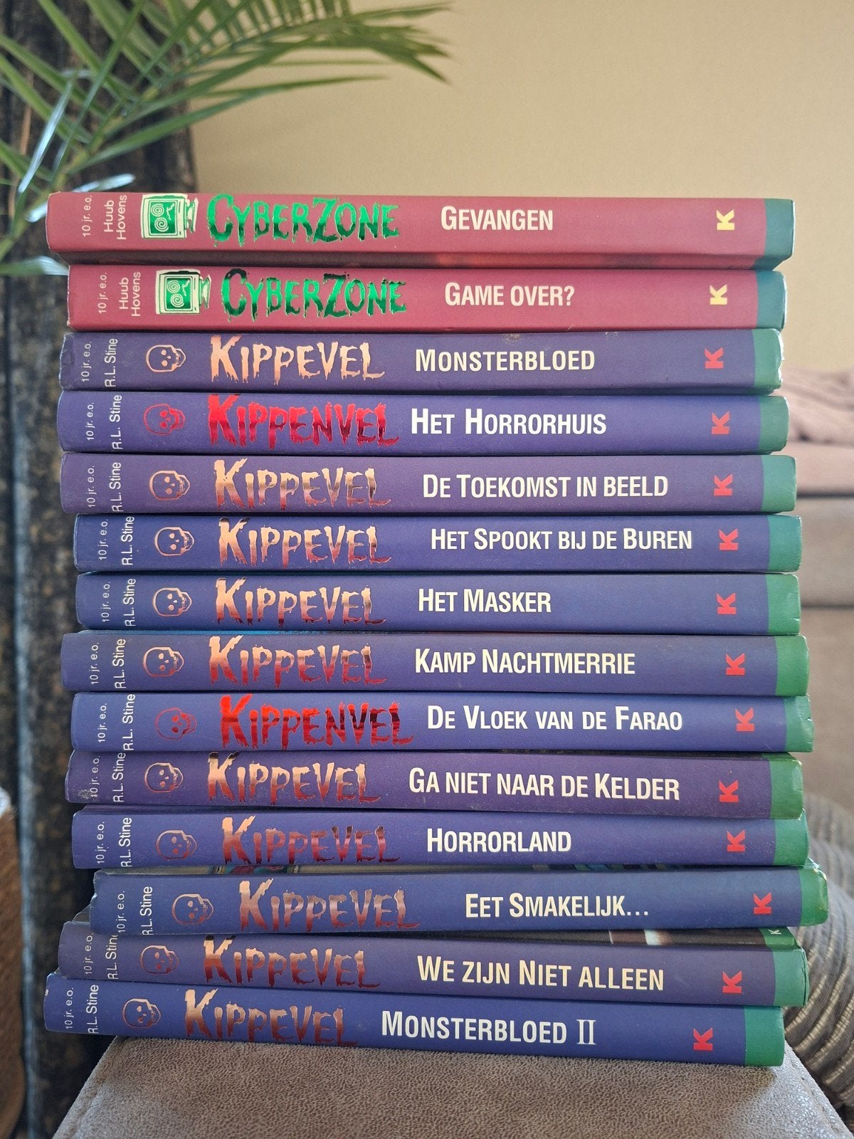 Grote collectie R.L. Stine Kippevel & Cyberzone boeken, Ophalen of Verzenden, Gelezen