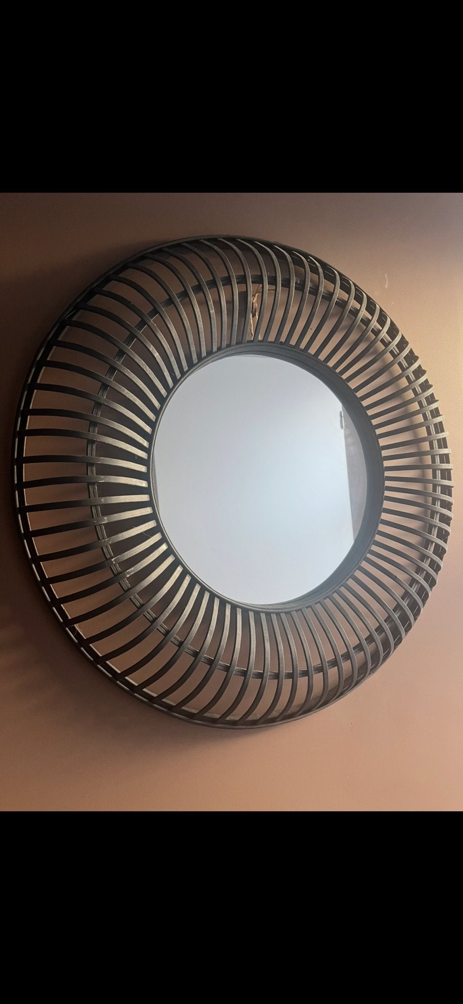 Ronde spiegel met bamboe frame - 70cm diameter, Huis en Inrichting, Ophalen, Zo goed als nieuw, Rond, 50 tot 75 cm