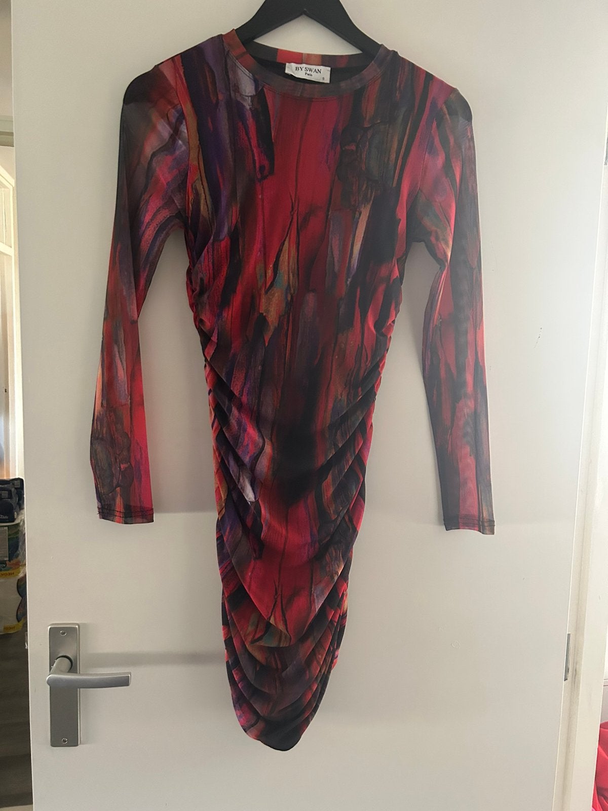 By Swan jurk gekleurd, maat S, Kleding | Dames, Jurken, Overige kleuren, Nieuw, Ophalen of Verzenden, Maat 36 (S)