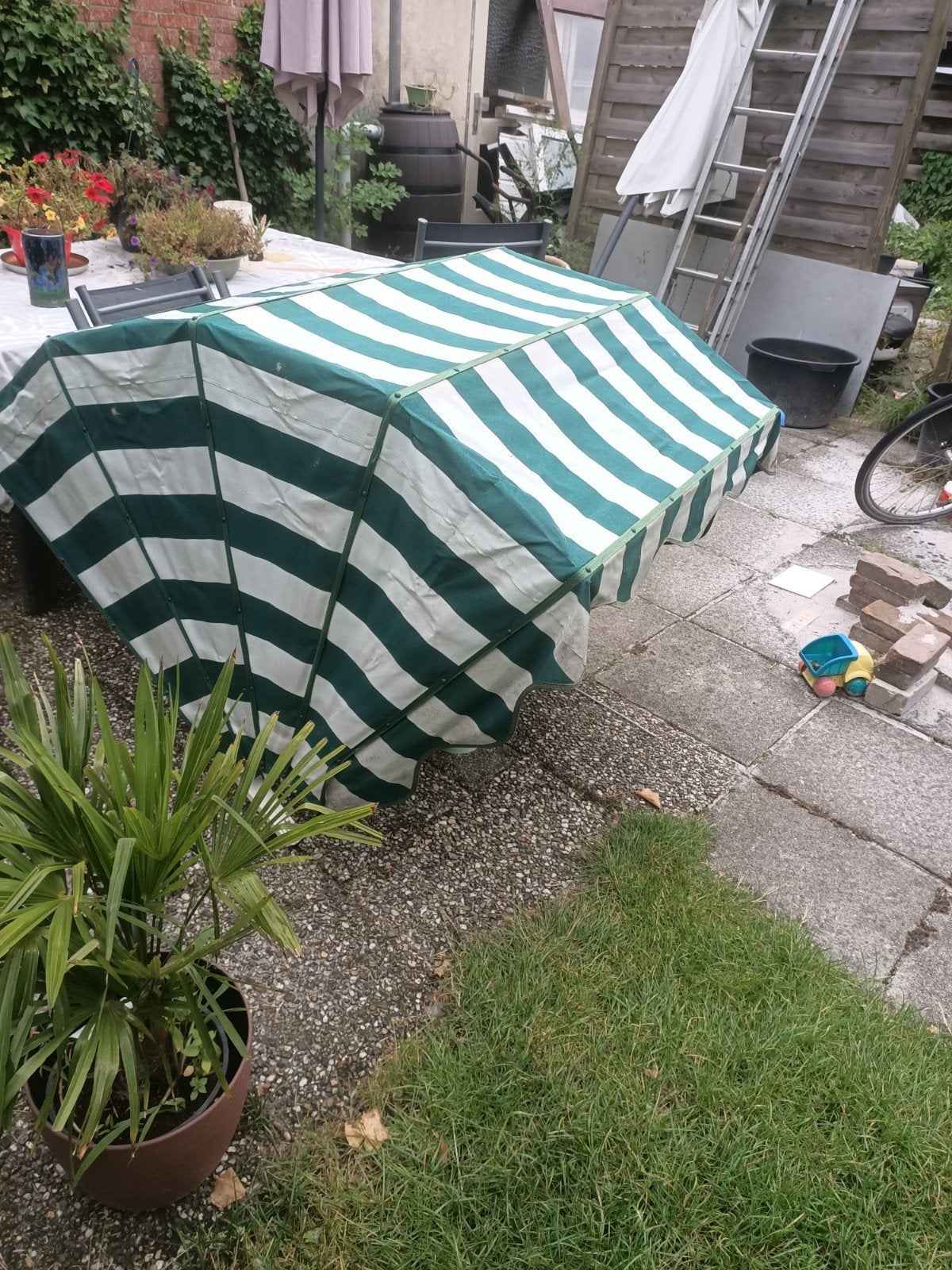 Markiezen wit groen 190cm buitenwerks 1x en1x104cm buirenwer, Minder dan 150 cm, Ophalen, Markies