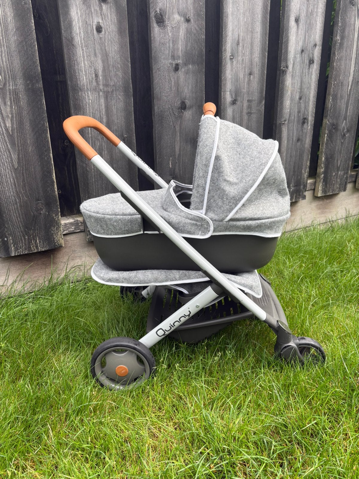 Quinny poppenwagen 3 in 1, Ophalen, Zo goed als nieuw, Meisje
