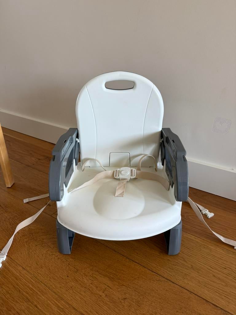 Mastela folding booster chair, Kinderen en Baby's, Kinderstoelen, Gebruikt, Inklapstoel, Gordel(s), Ophalen of Verzenden