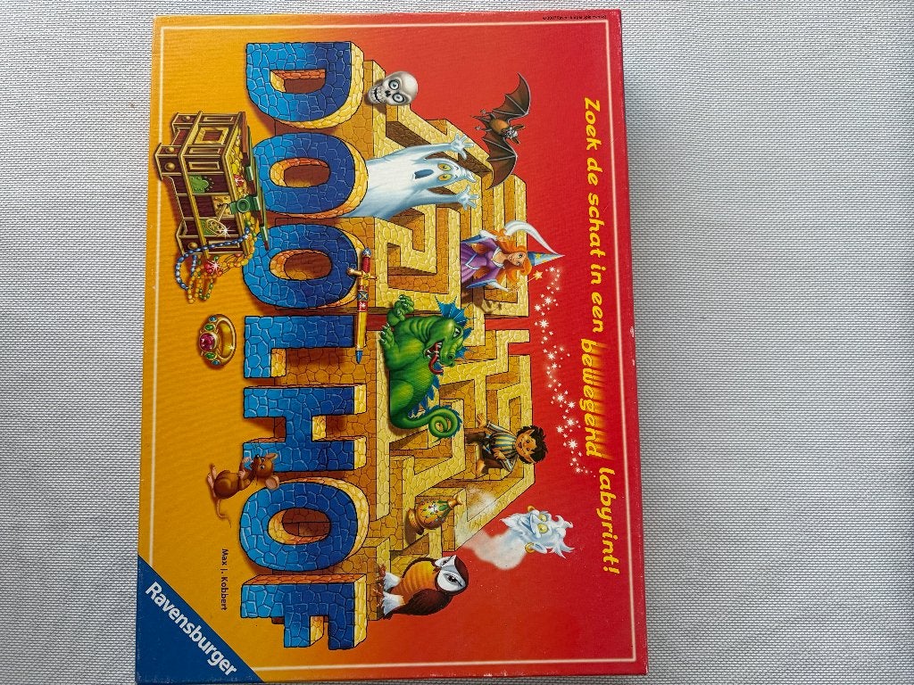 Doolhof, Hobby en Vrije tijd, Gezelschapsspellen | Bordspellen, Ophalen of Verzenden, Zo goed als nieuw, Ravensburger