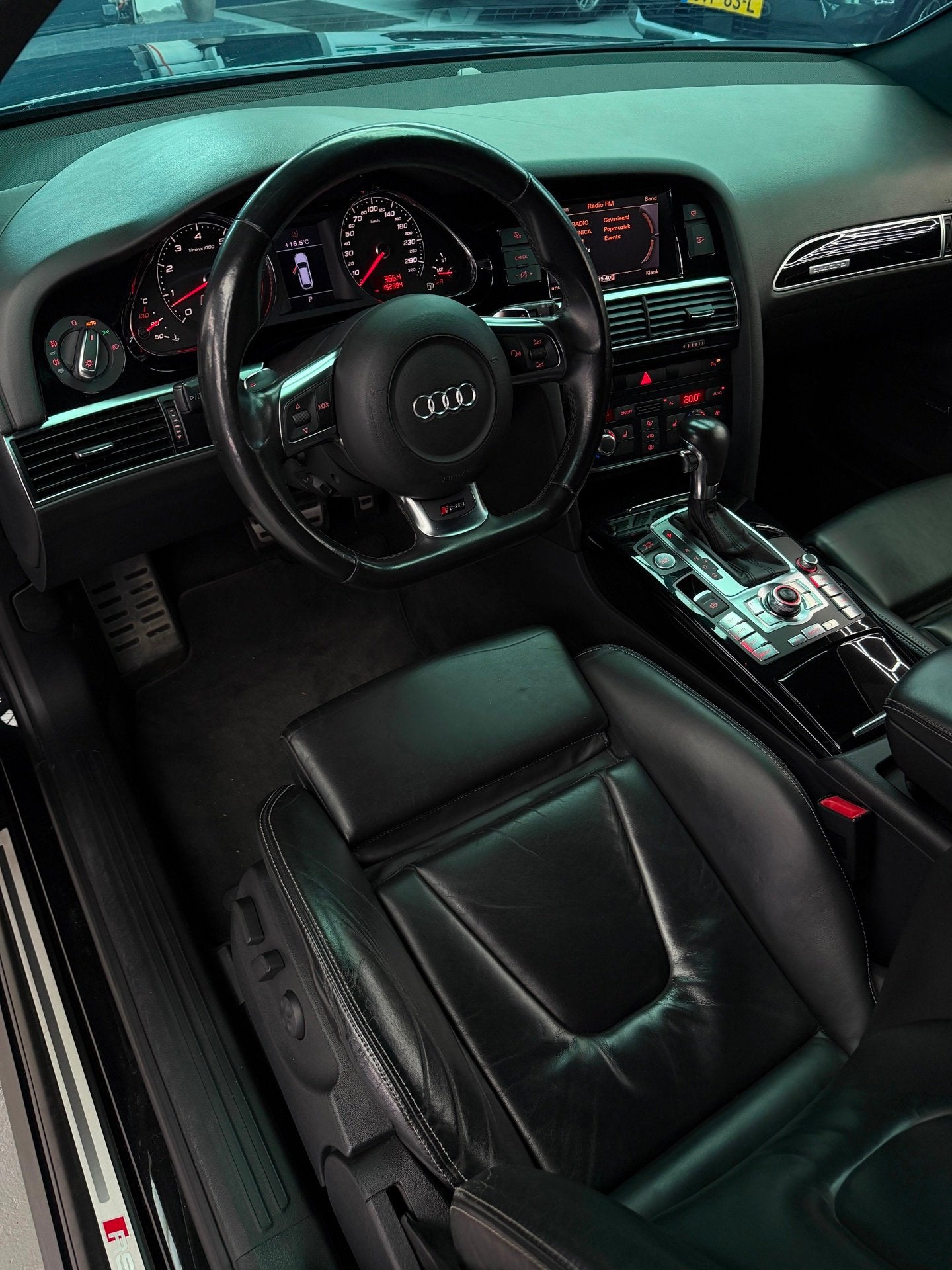 Audi RS6 Avant 5.0 TFSI V10 Black Edition, Auto's, Audi, Automaat, Zwart, Vierwielaandrijving, Geïmporteerd