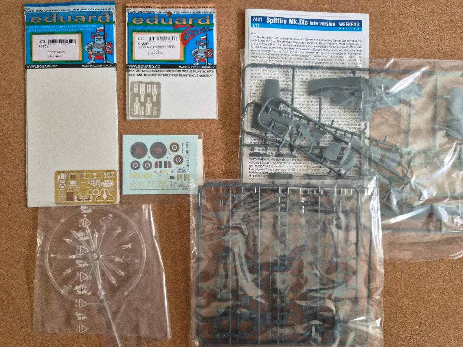 Eduard 7431 Spitfire Mk.IXc 1;72 + 2 PE sets (zonder doos), Overige merken, 1:72 tot 1:144, Ophalen of Verzenden, Vliegtuig