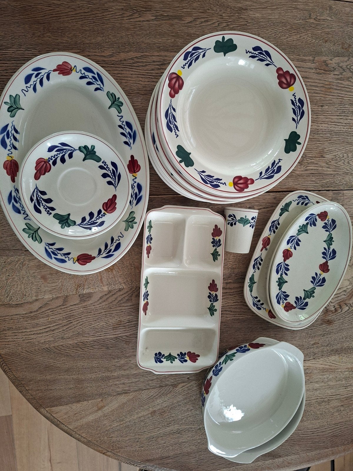 Boerenbont servies, Huis en Inrichting, Keuken | Servies, Gebruikt, Compleet servies, Boerenbont, Aardewerk, Ophalen