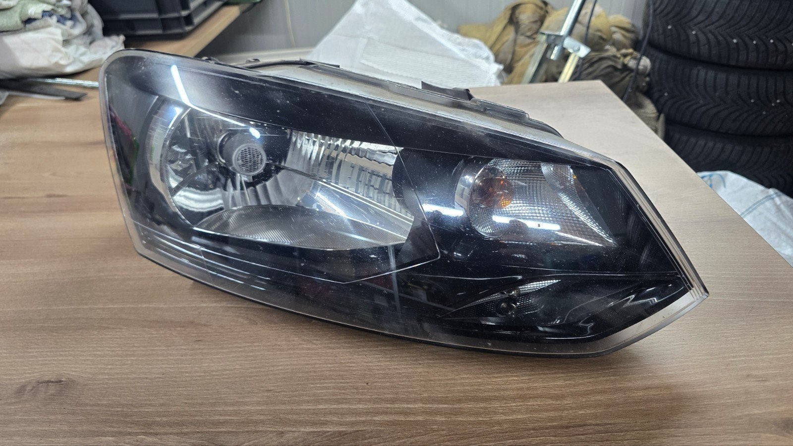 Volkswagen Polo Rechts voor koplamp, Ophalen of Verzenden, Volkswagen