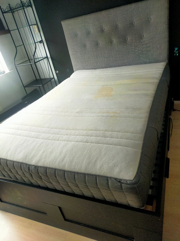 Tweepersoonsbed brimnes met matras 140x200, Ophalen, Overige materialen, Gebruikt, Zwart