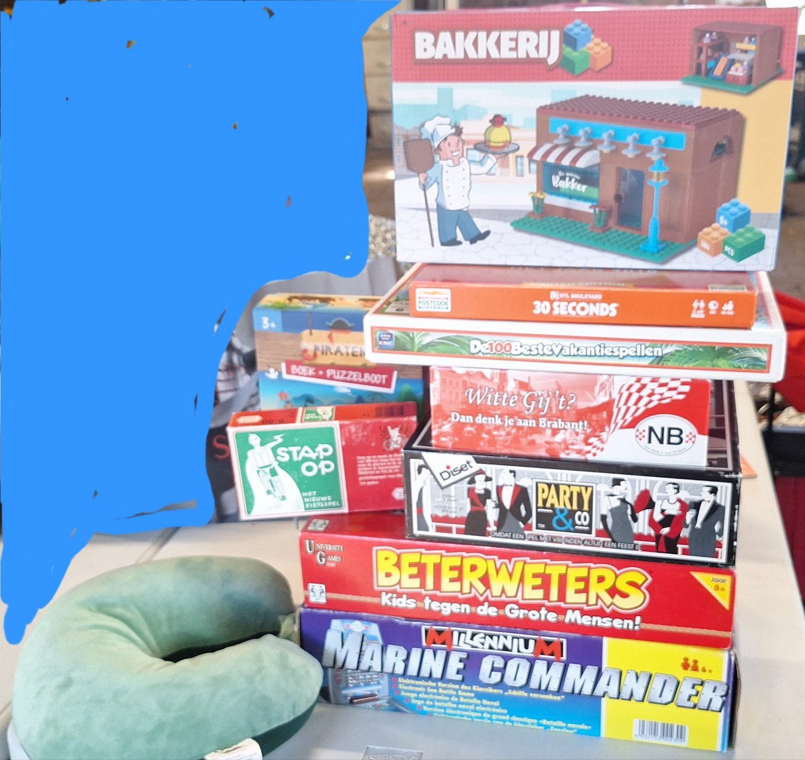 Spellen en nekkussen, Ophalen of Verzenden