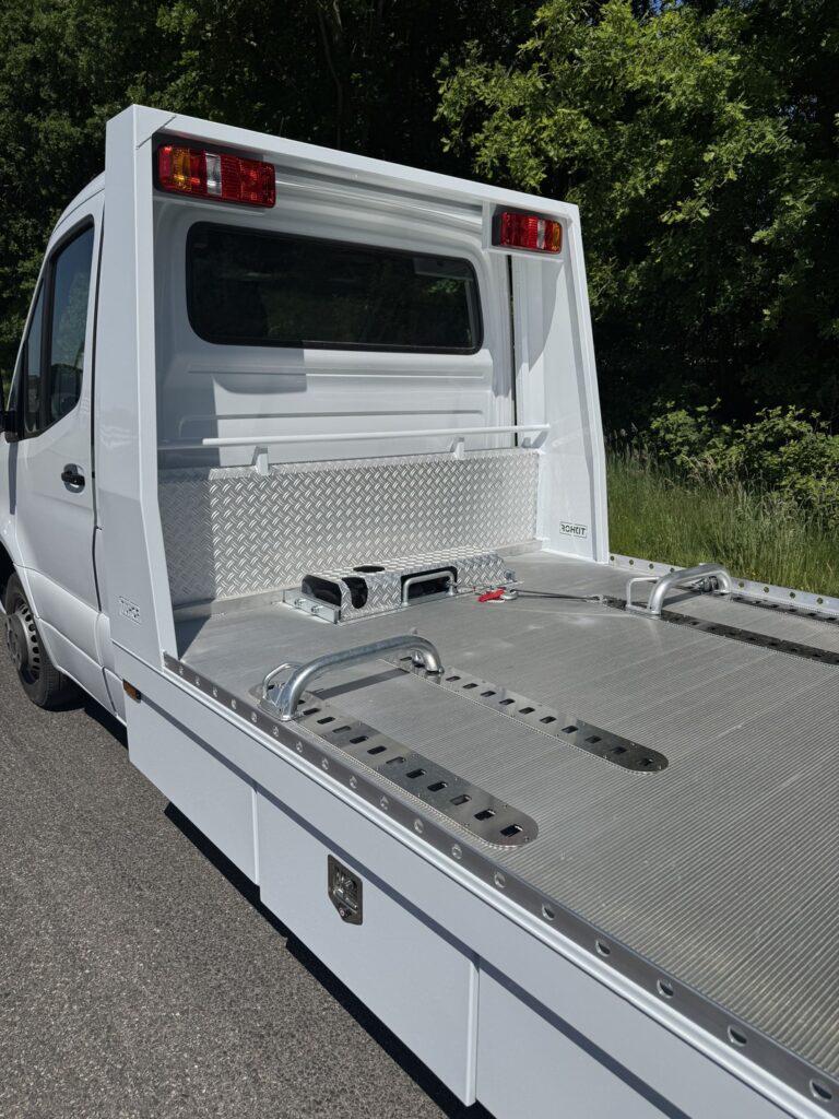 Gezocht TIJHOF SPRINTER OPRIJBAK VOOR AUTOAMBULANCE, Ophalen of Verzenden