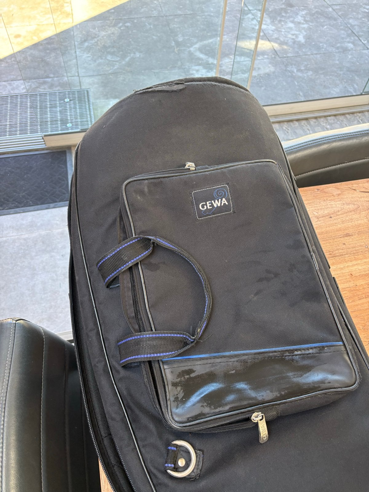 Gewa Giga Bag Bariton - Gebruikt met lichte sporen, Ophalen, Gebruikt, Met koffer of draagtas