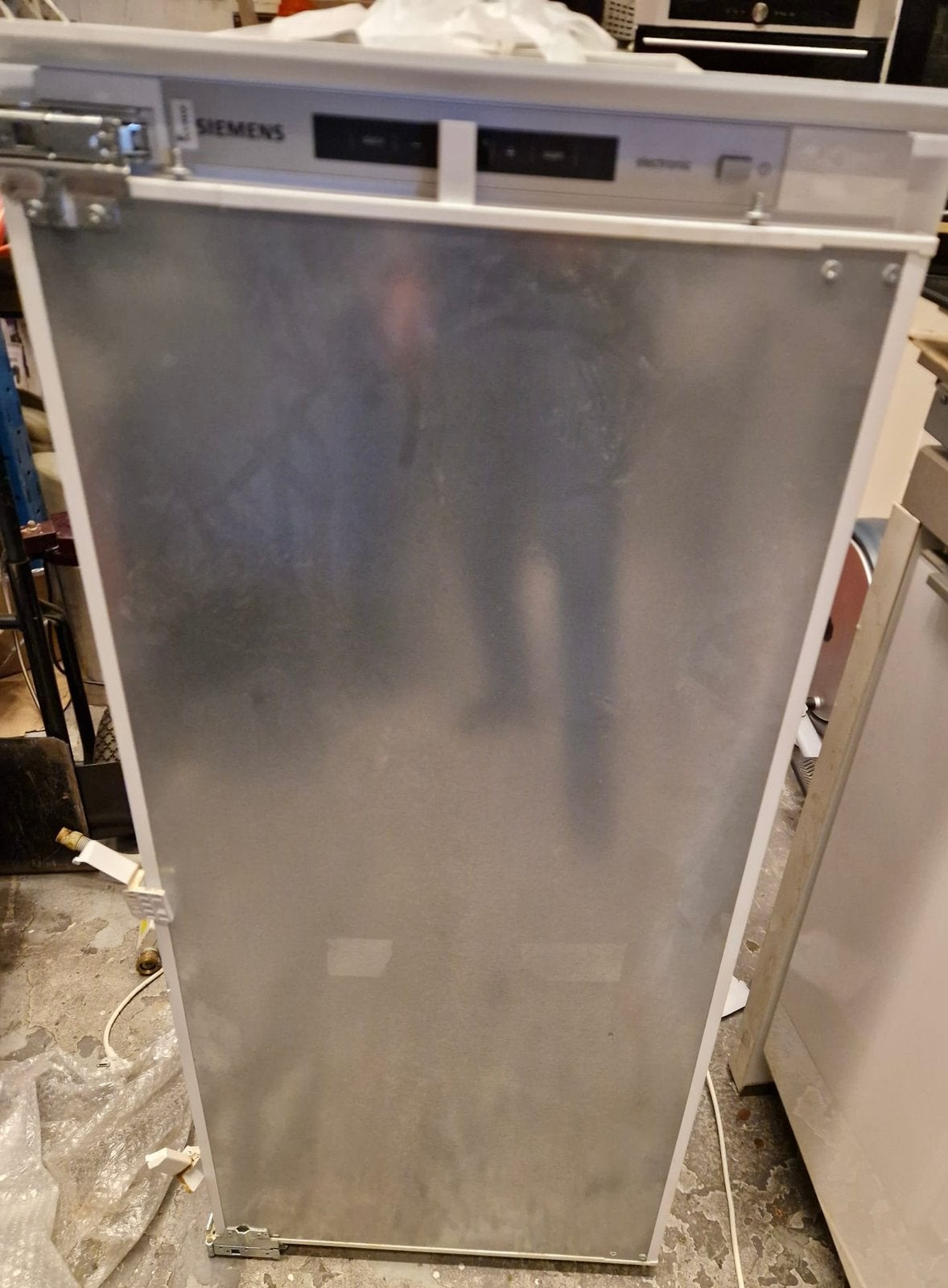 SIEMENS iQ500 INBOUW KOELKAST MET VRIESVAK, Witgoed en Apparatuur, Ophalen, Zonder vriesvak, 200 liter of meer, 160 cm of meer