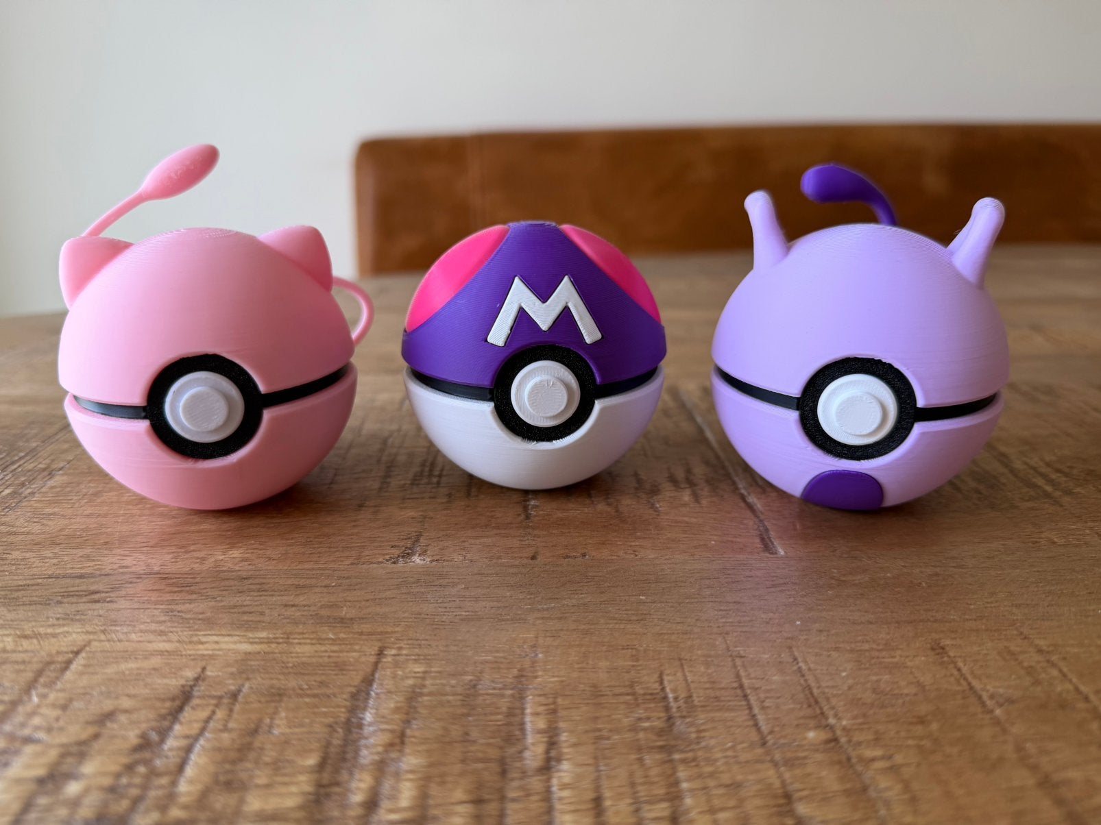 Mew - Master ball - Mewtwo pokeball #pokemon, Ophalen of Verzenden, Nieuw