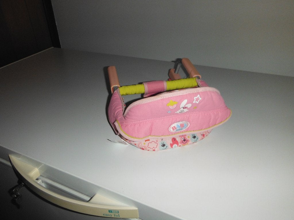 baby born tafel stoeltje, Ophalen of Verzenden, Zo goed als nieuw, Babypop