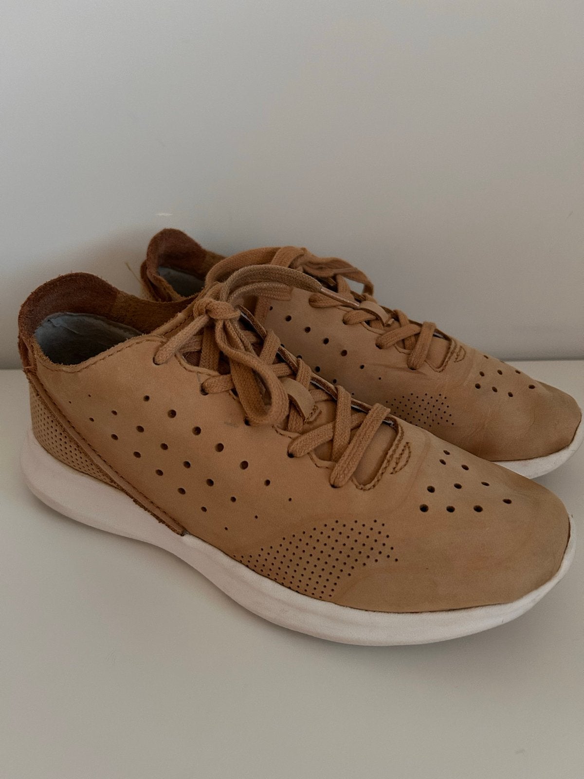 Woden sneakers maat 38 - Zo goed als nieuw, Ophalen of Verzenden, Zo goed als nieuw, Beige, Sneakers of Gympen