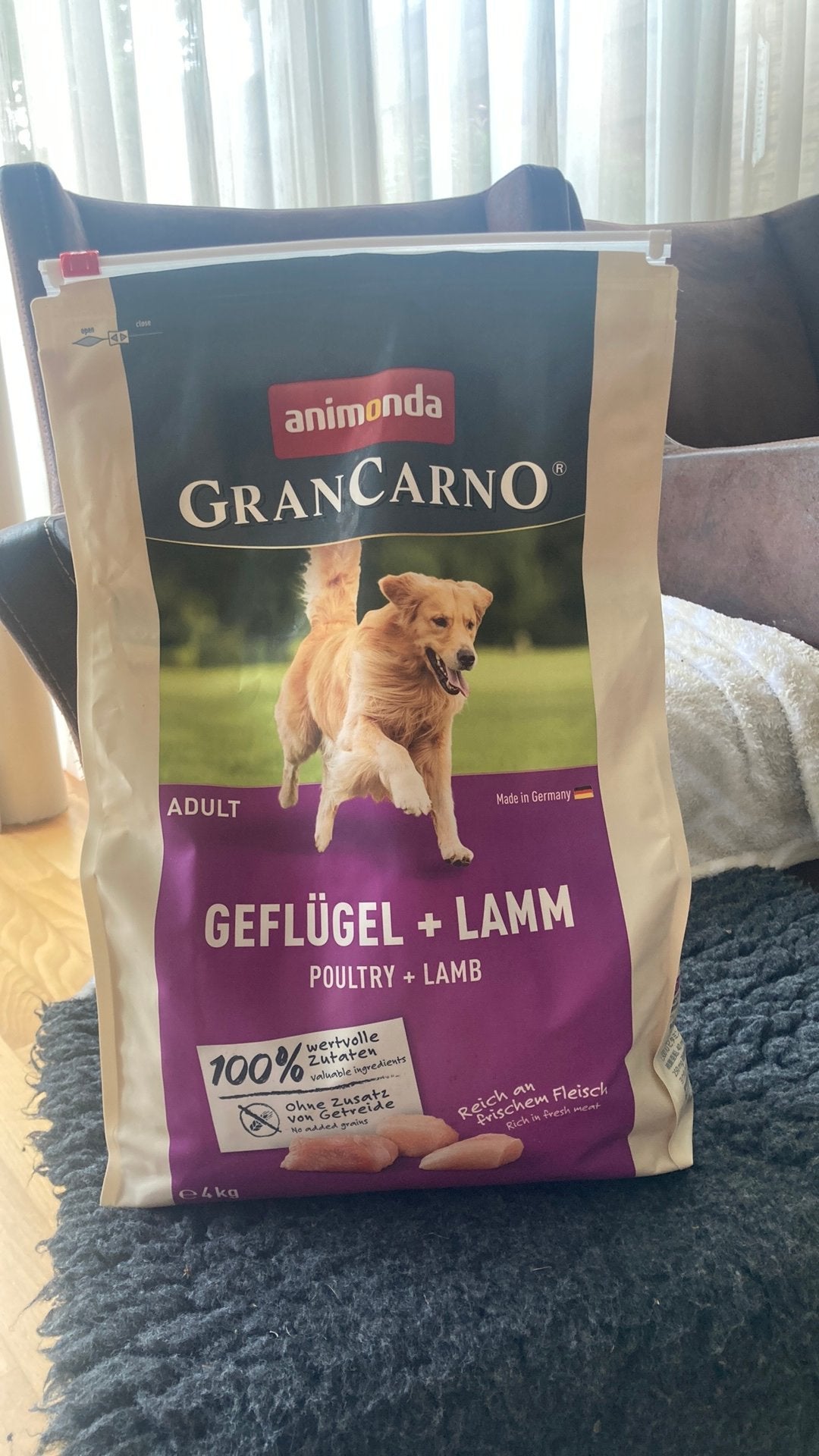 Hondenbrokken Grancarno Animondo. Ophalen in Soest., Dieren en Toebehoren, Ophalen, Hond