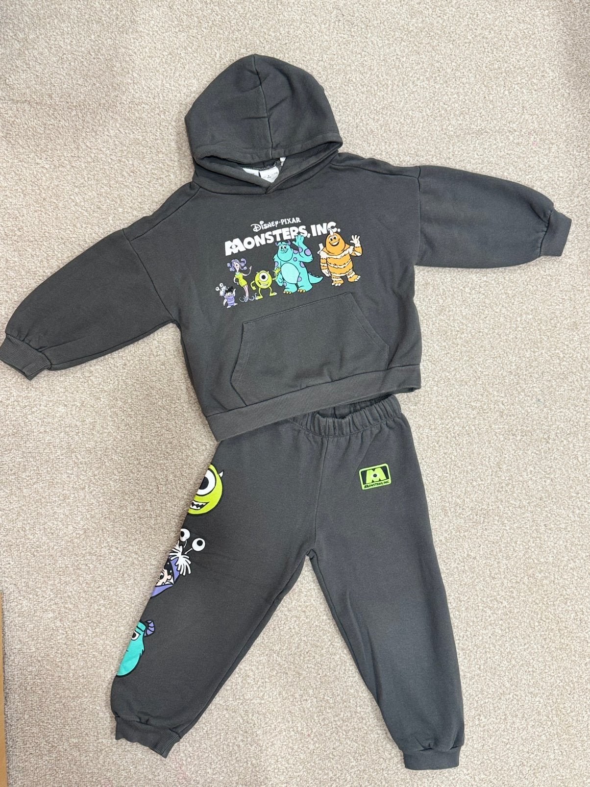 Zara Monsters Set - Maat 116 (5-6 jaar), Ophalen of Verzenden, Zo goed als nieuw, Jongen of Meisje