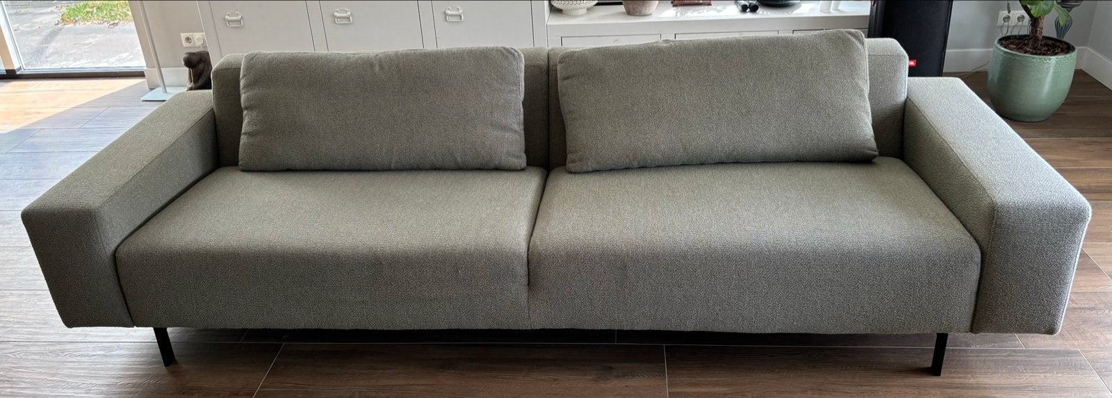 Moderne 4-zits bank Owen - Zo goed als nieuw, Ophalen, 250 tot 300 cm, 75 tot 100 cm, Zo goed als nieuw