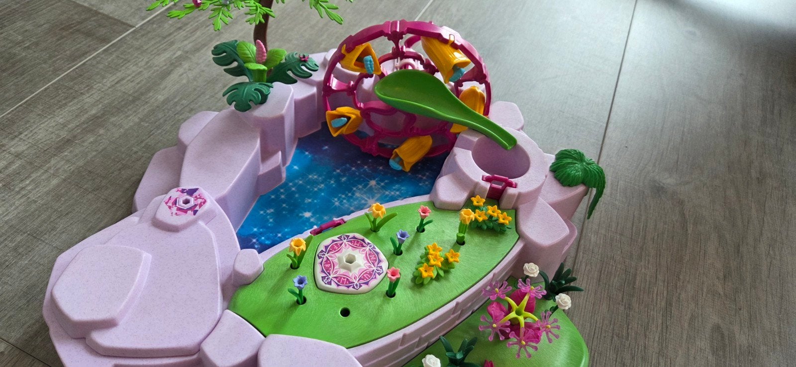 Foto 4 van PLAYMOBIL Magisch Elfenbos met Eenhoorn en Pegasus