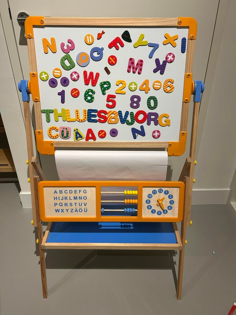 Houten kinderbord: krijt, whiteboard, magneten, telraam, Kinderen en Baby's, Speelgoed | Educatief en Creatief, Ophalen, Zo goed als nieuw
