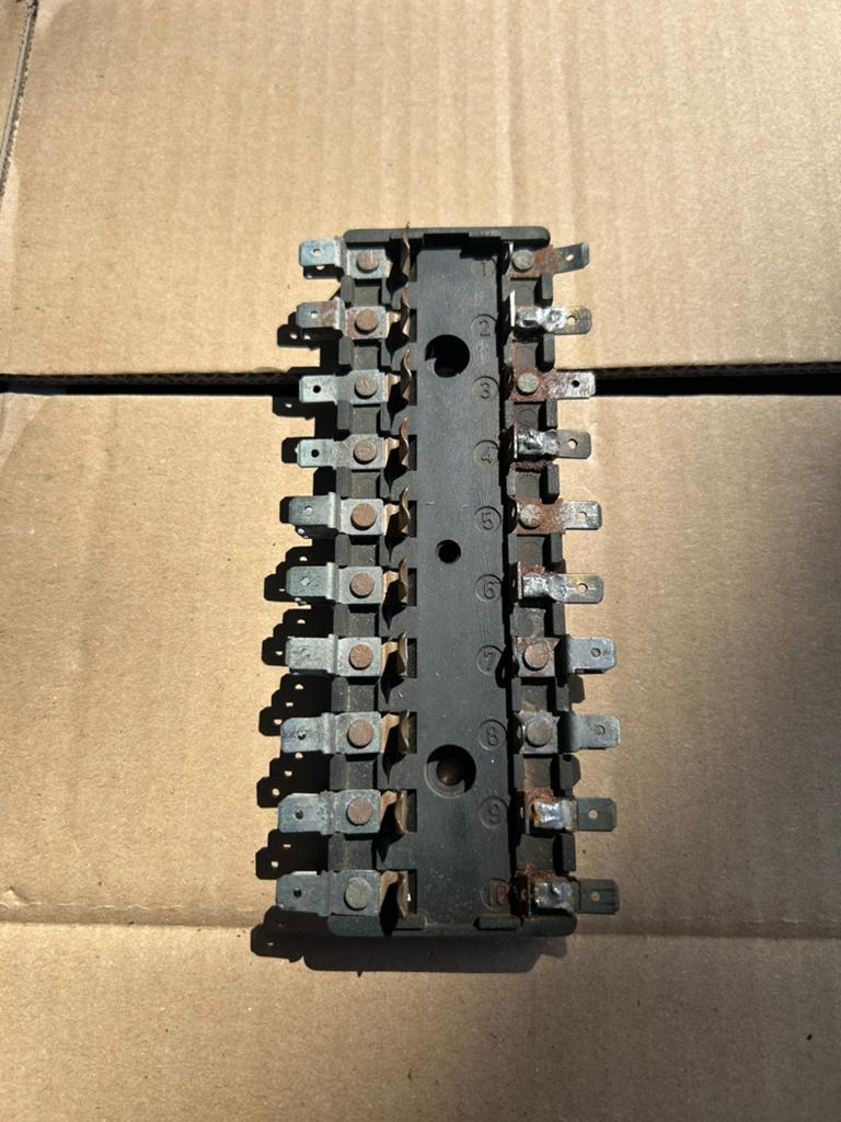 Mercedes-Benz TN 207D zekeringhouder., Auto-onderdelen, Ophalen, Mercedes-Benz, Mercedes, Mercedes