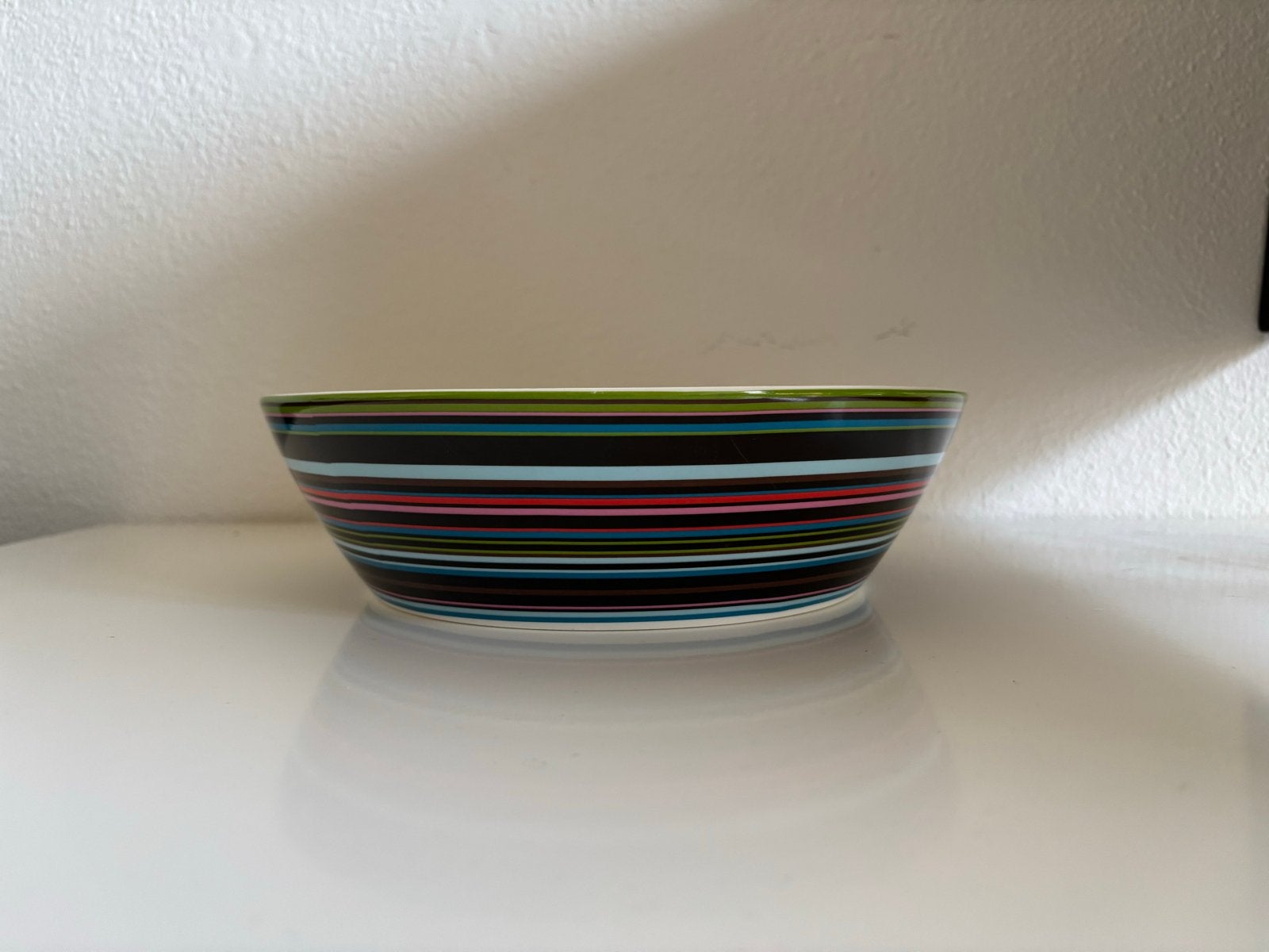 Iittala Origo schaal 2 liter - Gebruikt met lichte sporen, Gebruikt, Porselein of Keramiek, Schaal, Rond