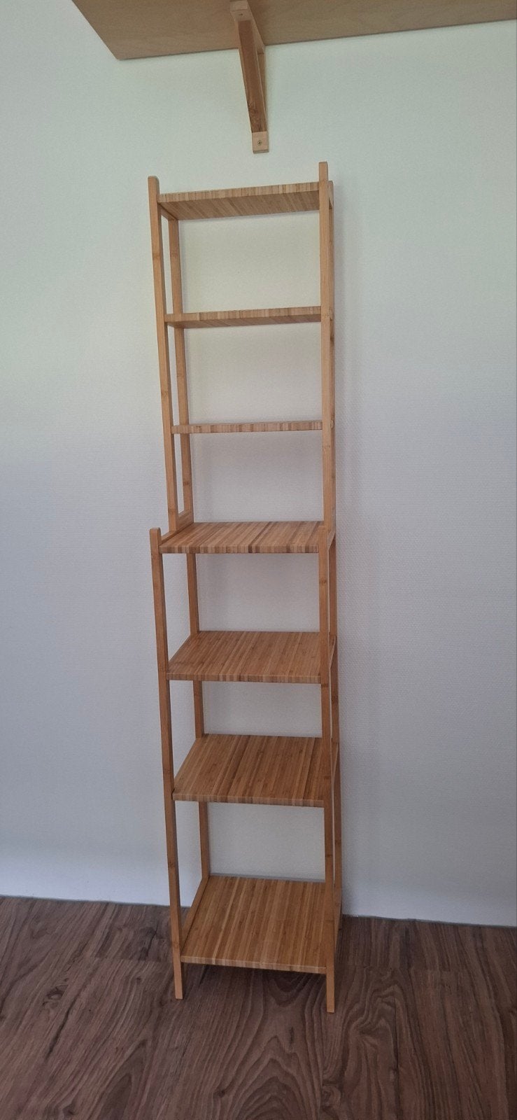 IKEA Badkamerrekje  - 162 cm hoog, Ophalen